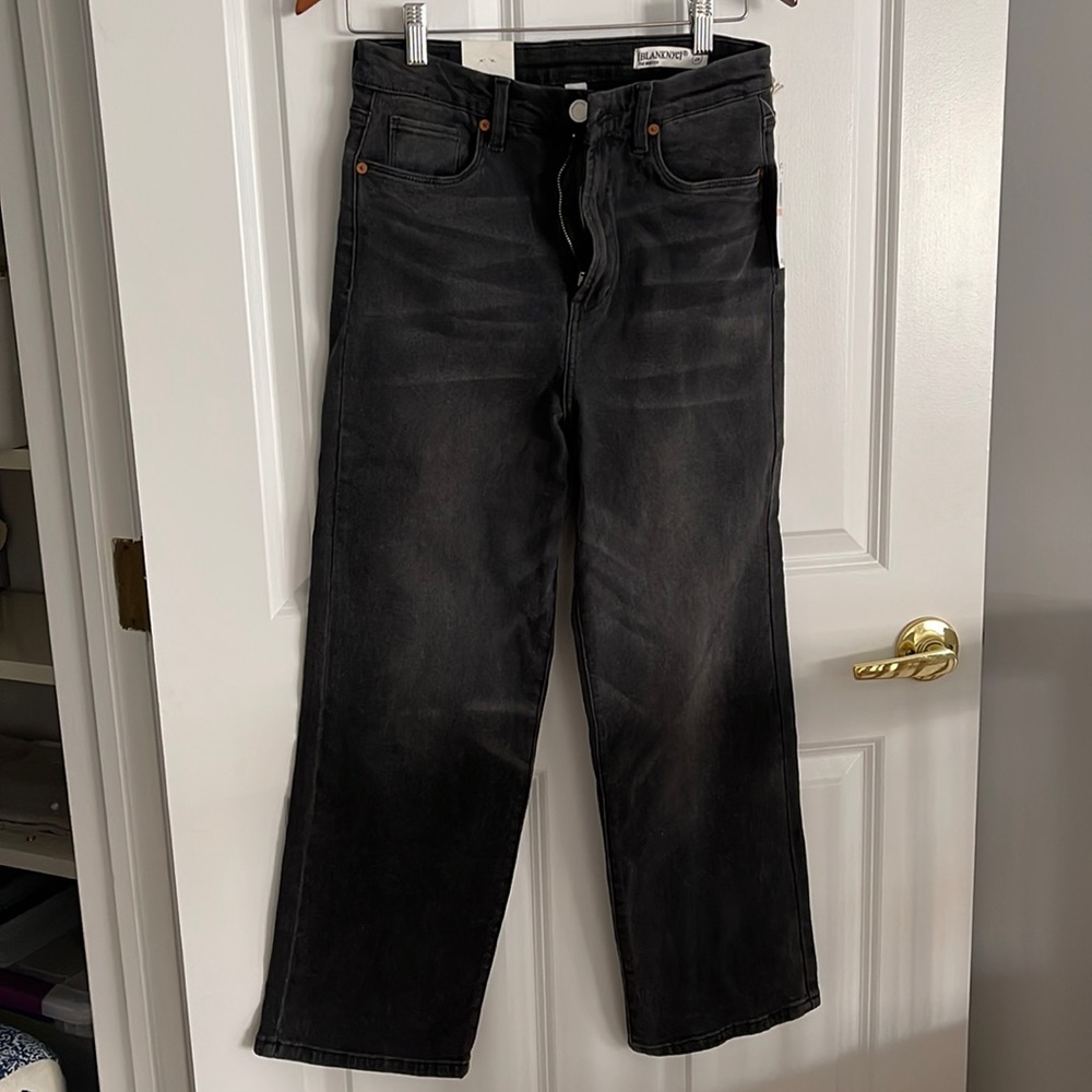 Blanknyc High rise straight leg jean size 28
